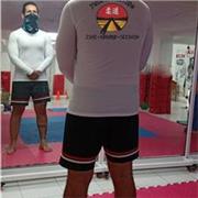 Entrenado deportivo entrenamiento funcional artes marciales